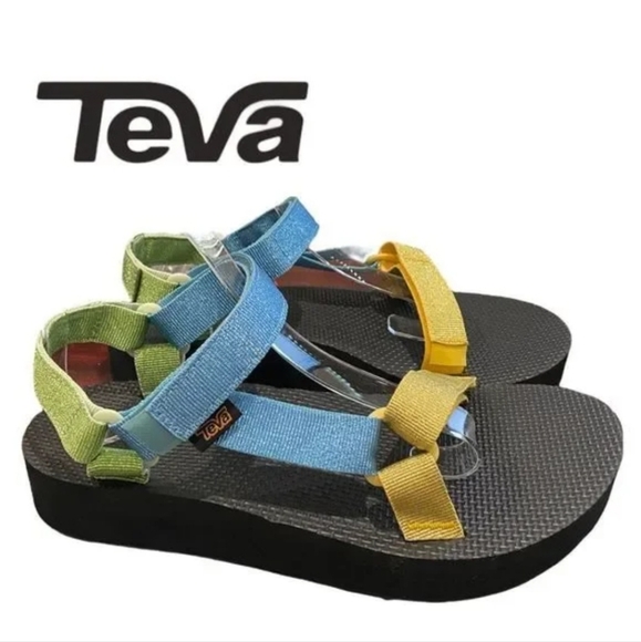 NEW Teva -Kids Midfoem Universal Metallic Sandals Size 11 - Picture 2 of 5